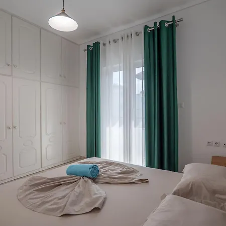 Hotel Hoteleks & 3*